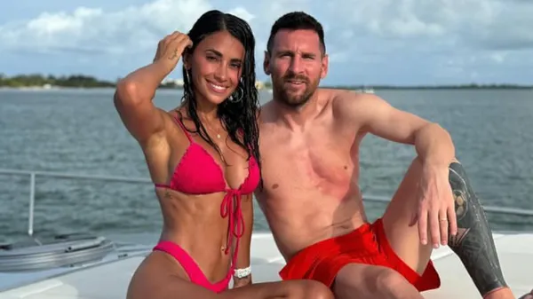 Романтика у кожному кадрі: кохана Мессі поділилась новими фото – підкорили серця фанів