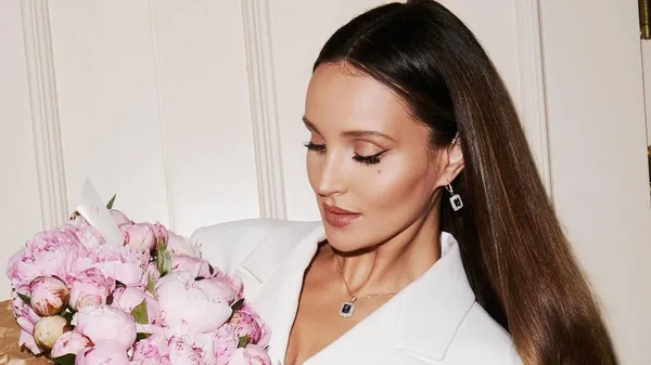 Зірка Барселони запалює з дружиною-українкою: красуня вразила аж надто сміливим образом