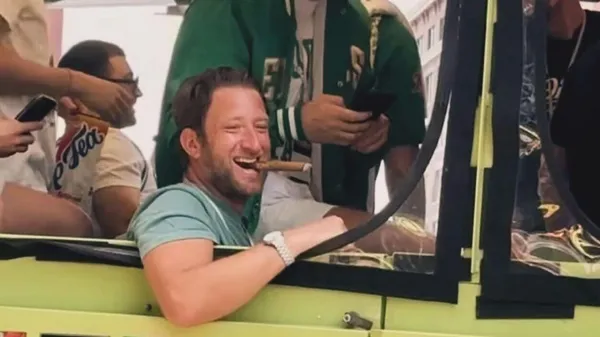 Владелец спортивной медиа-империи развелся: оставил экс-жене доступ к своим миллионам