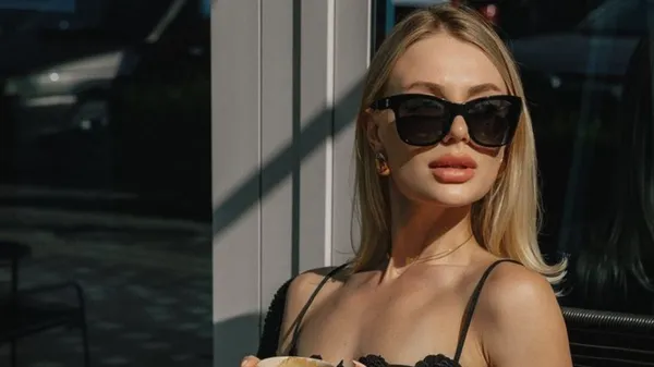 Любка Бабенка здивувала швидкими перевтіленнями – похизувалася чудовою фігурою та витонченим смаком