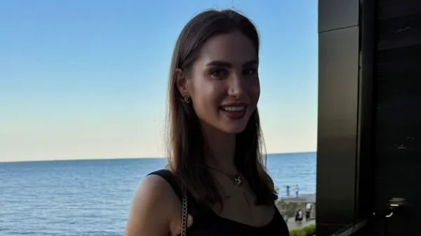 Нікольченко ефектно відсвяткувала Новий рік в Дубаї – відверто показала бюст