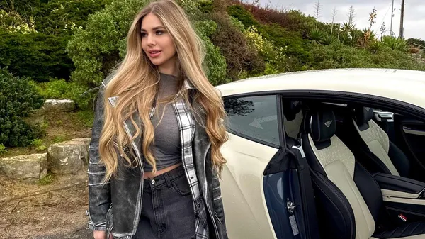 Забарна оголилася, демонструючи образ під матч – гаряче реагувала на 5:0 проти третьої команди АПЛ