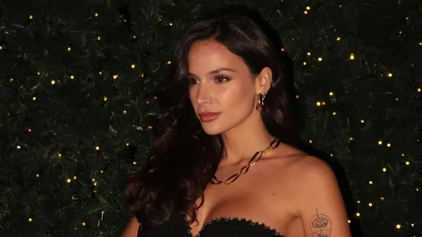 Приголомшлива донька легенди Челсі знову вільна: спокусниця розлучилася після 9 років стосунків