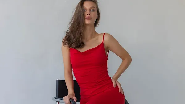 Впечатляющие трюки любки Брагару: ее уже советуют основать собственную школу гимнастики