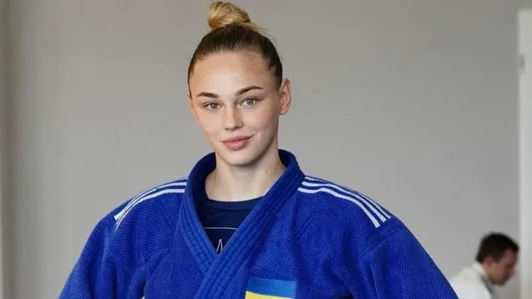 Білодід порадувала шанувальників новим звабливим фото – сяють з подругою наче зірки