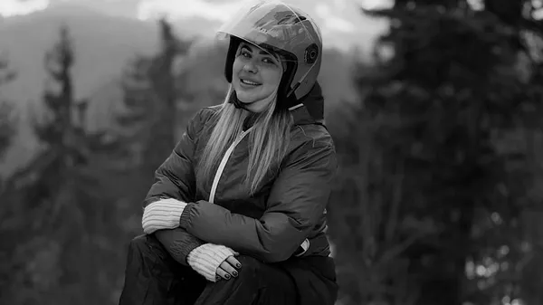 "Залишу на згадку": Корнієнко з любкою яскраво відпочили в Буковелі – лижі, тусовки та зимова казка