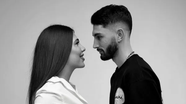 Кохана гравця Шахтаря зачарувала мережу – ефектне селфі та прогулянка з донькою