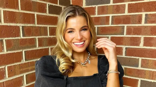 Новая Мисс Америка соблазнила звезду НБА, который играет с украинцем – бешеная разница в росте не мешает