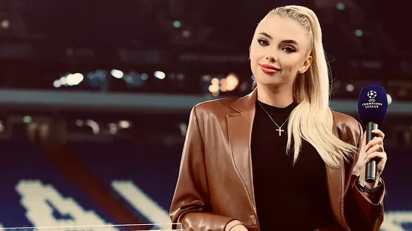 Савина в центре внимания в вечер Лиги чемпионов: харизма и профессионализм