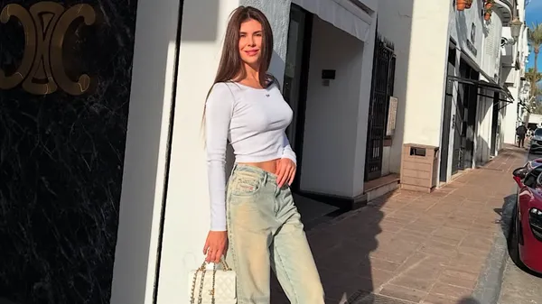 "Не другосортна версія когось іншого": Реброва надихає унікальністю та самовираженням