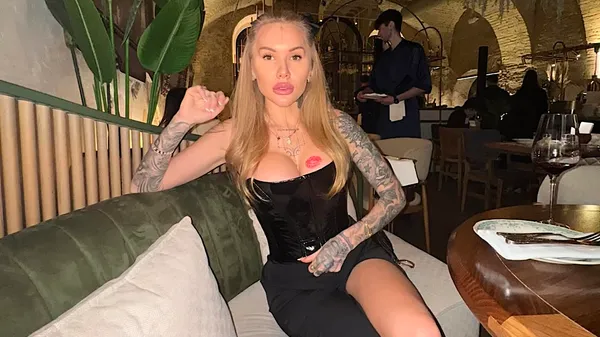 "Не тільки розумна": суперсексуальна Морозюк нагадала шанувальникам, що вміє дивувати