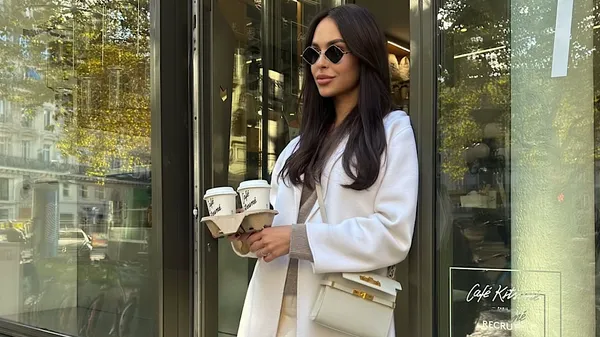 Наймиліша частина дня: пасія Шапаренка розчулила зворушливими фото з домашнім улюбленцем