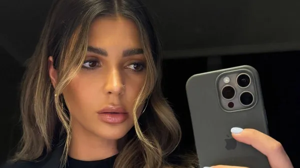 Дружина Яремчука покинула чоловіка заради відриву в Парижі – розкішна левиця валить на коліна