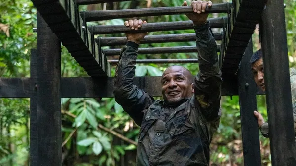 Колишня зірка Челсі подався в армію: переможець Ліги чемпіонів служить в тропічних лісах Амазонії