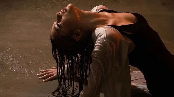 Кохана голкіпера Руху зламала ніс... у ліжку – красуня запустила свій бізнес у 16 років