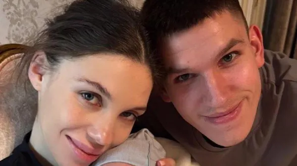 Суркіс засвітила форми після родів і найбільшу любов: що їй дарує гравець Динамо – це заворожує