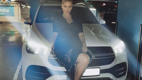 Зубкова проти непрошених коханців – обмінялася з футболістом різкими діями: "Є***ь, ти простий тіп"