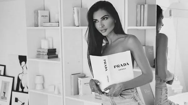 Розкішна кохана екс-футболіста збірної України похизувалася ідеальним виглядом – фото з Марбельї