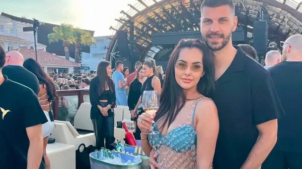 Екс-зірка Динамо вимушений залишити сексапільну вчительку і свій клуб – його призвали до армії