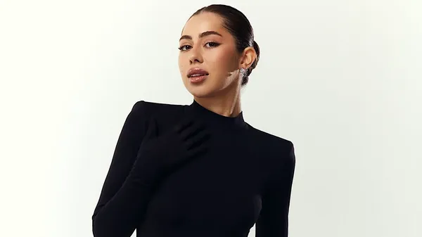 "Я не исчезла, просто наслаждаюсь моментами": жена Вивчаренко о редких общих часах вместе