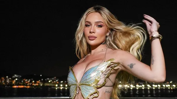 Звабливі красуні помінялися чоловіками: кохані зіркових футболістів тепер лютують