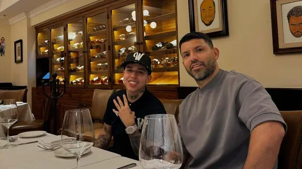 Найкращий бомбардир Ман Сіті стане гонщиком Формули E: молодший Бекхем складе йому компанію