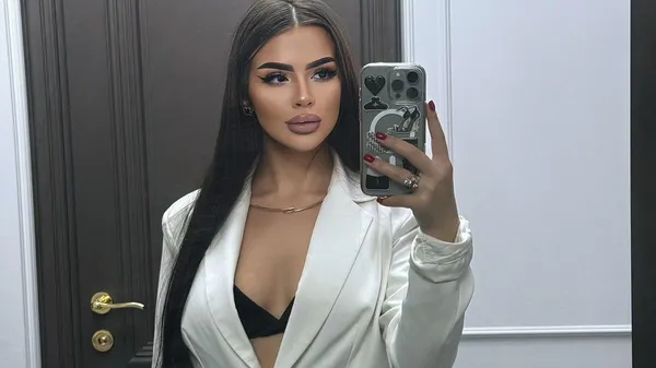 Екс-пасія форварда Динамо викрила бісексуальні вподобання гравця – показала дівчат з його "оргій"