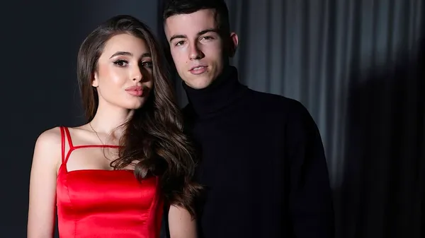 Зад у напівпрозорому мереживі: пасія Кузика захоплює мережу