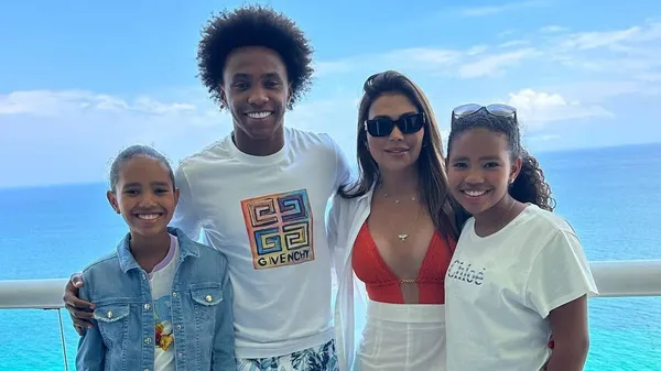 Екс-зірка Шахтаря в захваті від старшої на 6 років дружини: одна з найміцніших пар у футболі