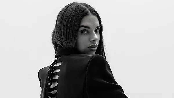 Любов у погляді: зворушливе фото Усиків розтопило серця шанувальників