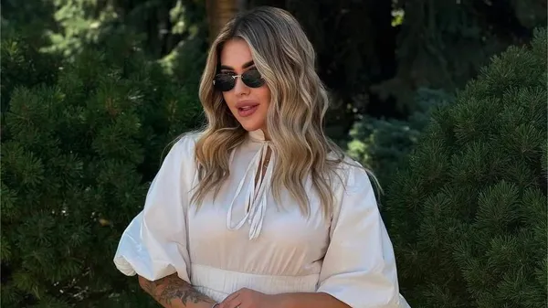 Рідкісний кадр: Корнієнко ніжиться із сином – момент щастя