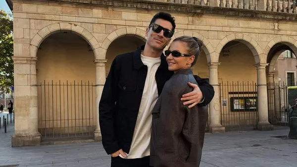 Пасія Лєвандовскі підкорює гала-вечір в Іспанії: у міні-сукні із зав'язкою на стегнах – ціна дивує