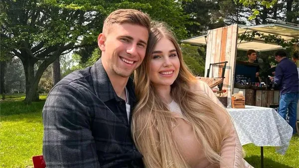 "На свидании с крашем": возлюбленная Забарного любуется мужем