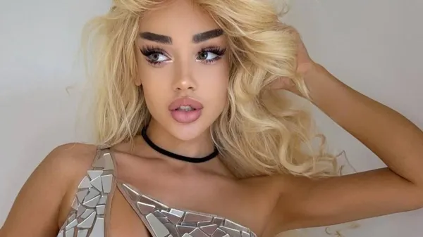 Гріх не подивитися: колишня Вербіча знову роздягнулась та розбурхала фантазії