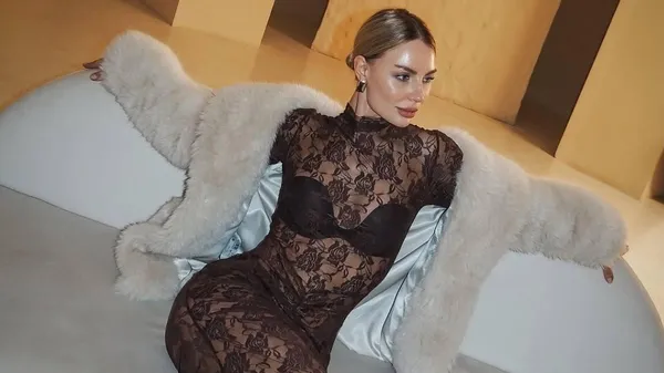 Обраниця Бабенка знову у центрі уваги на UFK: прозора кофтинка лише підкреслила її сміливість