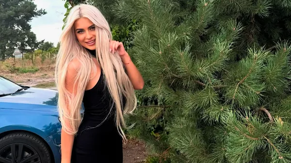 Справжній виклик: дівчина Велетня пройшла 130 поверхів – вона навіть не втомилася