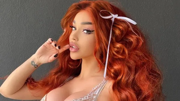 Вербіч втратив надгарячу українку: Царенко виставила бюст на показ