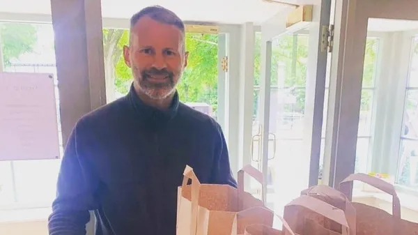 Ресторан легенди МЮ несподівано зачинився: працівників звільнили смс-повідомленням