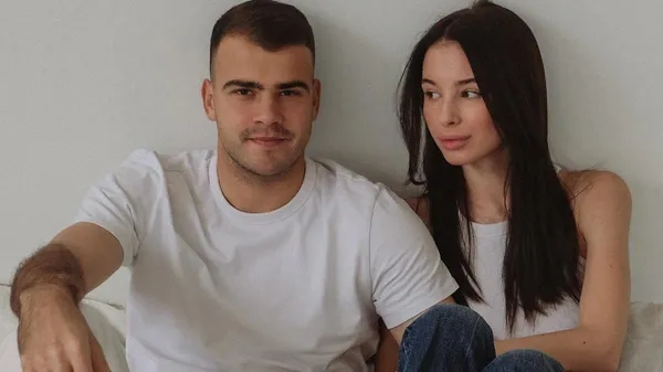 Зірковий український воротар закоханий у гарячу брюнетку – вона чітко відповідає на його залицяння