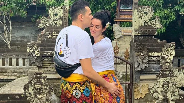 Тренер збірної України розриває пристрастю з коханою в оголеному вигляді: "F*ck 14 лютого"