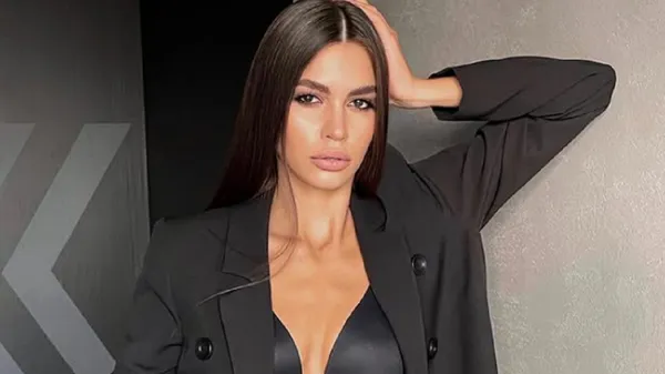 Приваблива любка Супряги зводить з розуму божественним виглядом – модель підкорює мережу