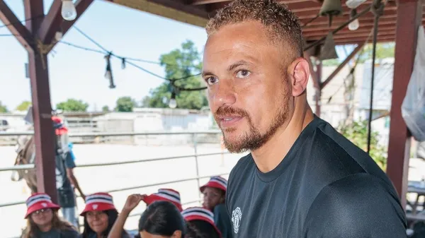 Екс-зірка МЮ вперше розкрив таємні стосунки з "колишньою" легенди Челсі – приголомшлива бізнес-леді