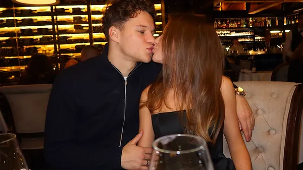 Малиш почув найкращі слова від коханої: "З тобою моя душа спокійна" – фото, що розчулює