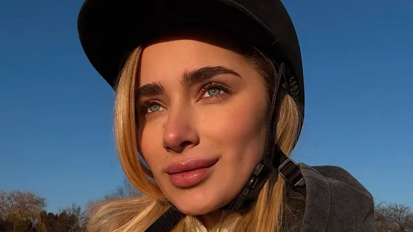 Влучає без промаху: екс-пасія Костишина демонструє снайперські навички