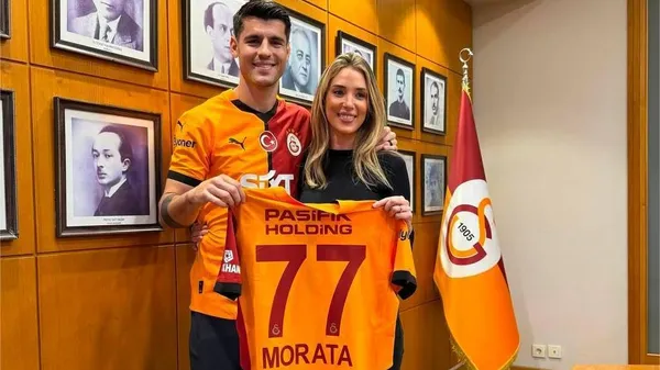 "Ти дивовижна мати і дивовижна жінка": Мората зворушливо привітав кохану з 30-річчям