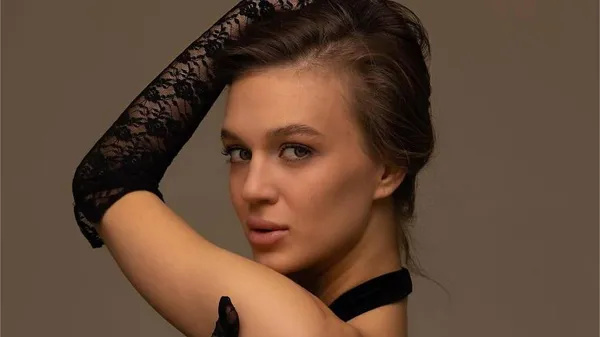 "Тут відчуваю себе як в санаторії": Брагару розповіла, чим займається за відсутності чоловіка