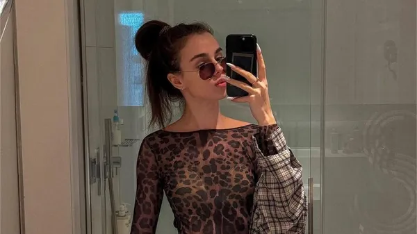 Горячая сестра Будка нежится с любимым на испанской Ибице: "Там, где забываешь о времени"