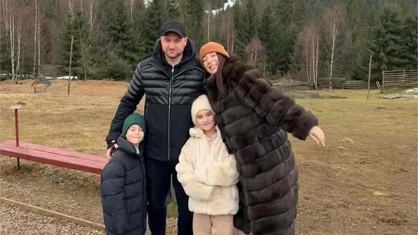 Ракицкая привлекла любимого к важному семейному делу – смешные комментарии от футболиста