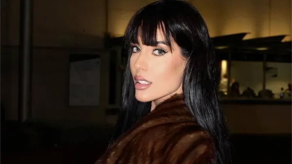 Роскошная пассия Винисиуса гламурно вышла в свет – ослепляет красотой