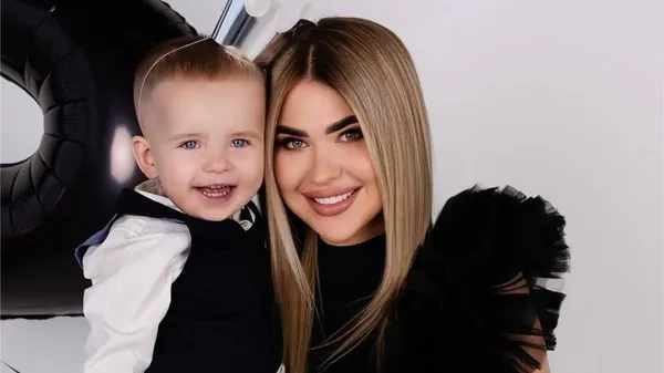 Избранница Корниенка показала все оттенки настроения младшего сына – такой эмоциональный у папы